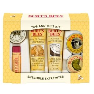 BURT’S BEE’S TIP AND TOES SET (NEW WITH TAGS)